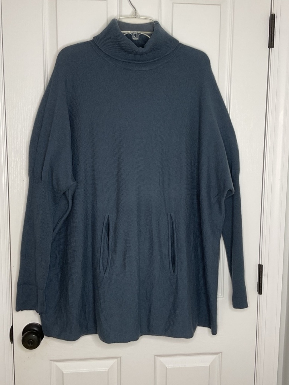 Garnet Hill Wool Cashmere Knit Poncho Turtleneck Sweater L Blue Tunic Top Funky